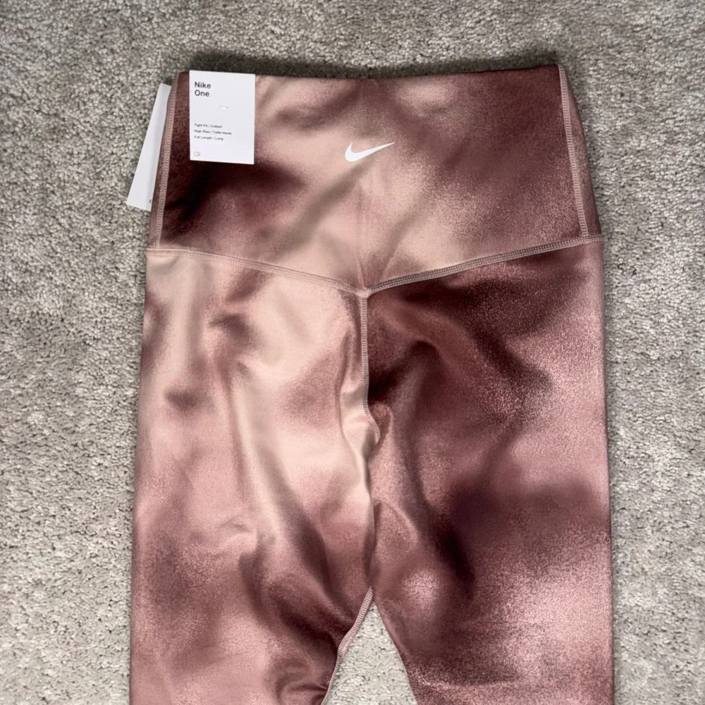 NWT Nike‎ One Women's S Dri-FIT High Rise Full Length Tight Leggings